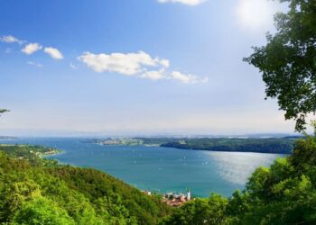 Die Steinhügel im Bodensee: Geheimnisvolle Unterwasserstrukturen im Alpenraum